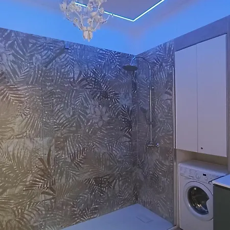 Amanda's Secret Tarente