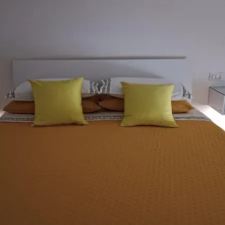 Amanda's Secret Appartement
